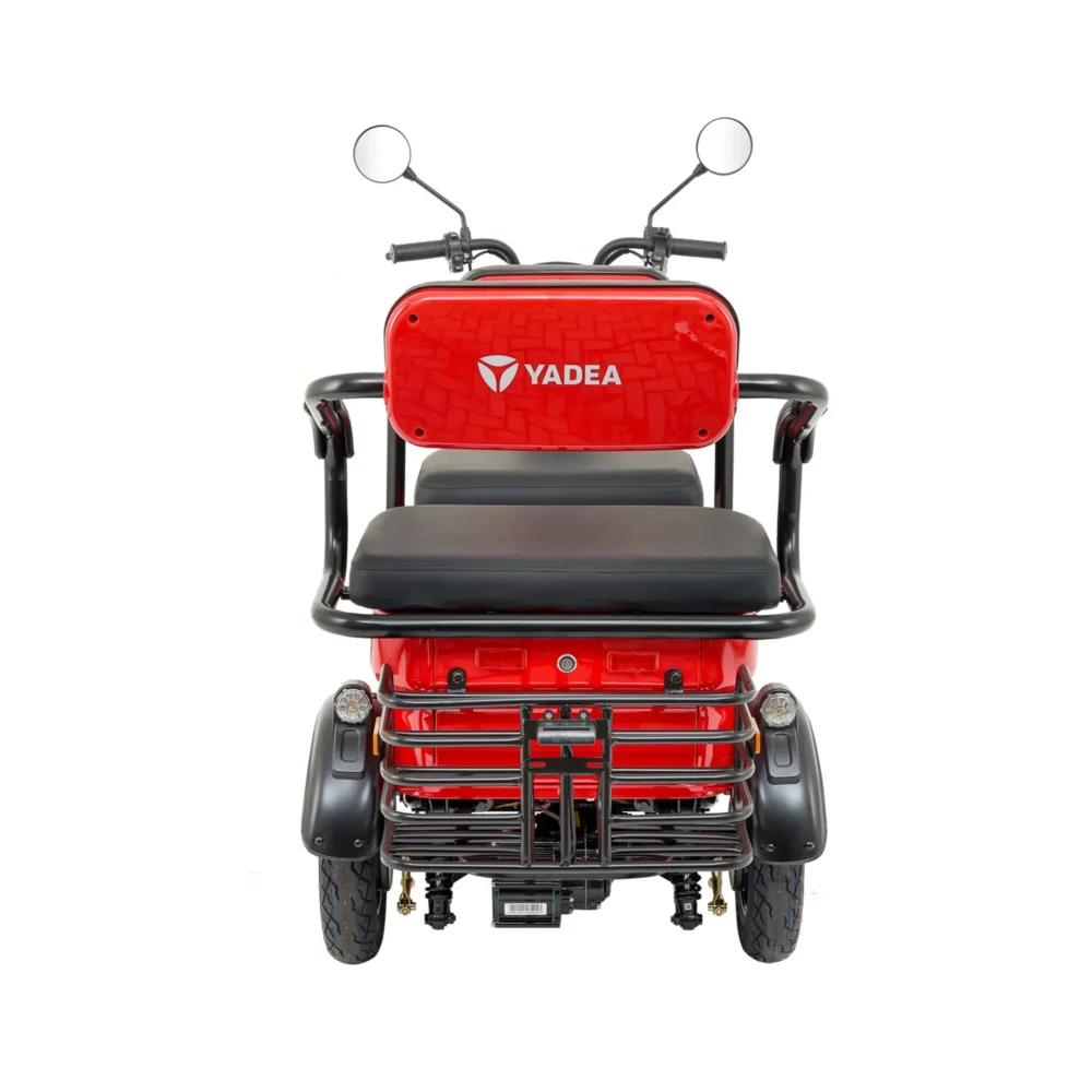 ZT-17 E-Mobil in Rot – Dreirad-Ansicht im Studio