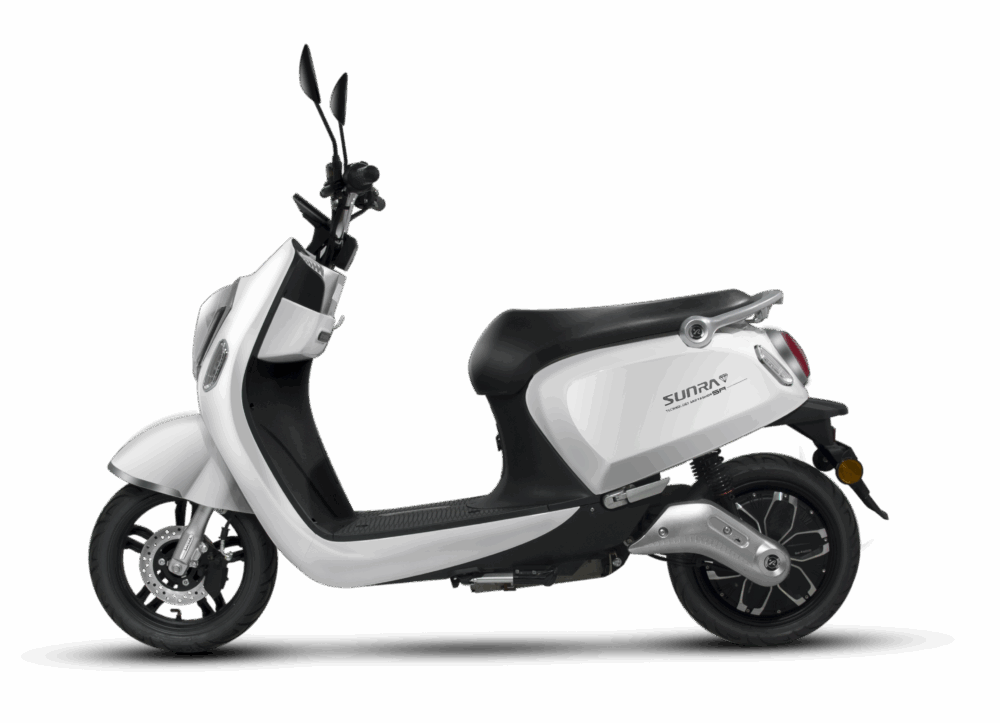 ZT-23 Elektroscooter in Weiß, Studioaufnahme