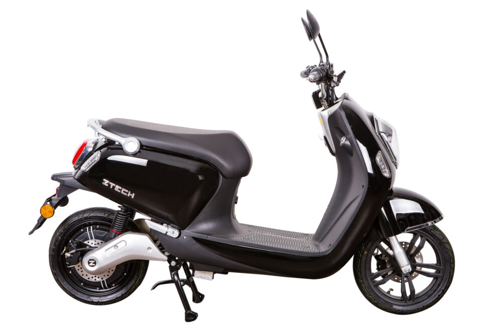 ZT-23 Scooter in Schwarz